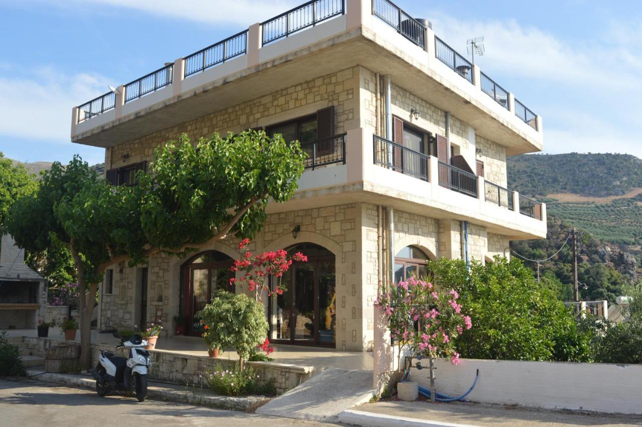 Ariadni Apartments Sfinárion 외부 사진